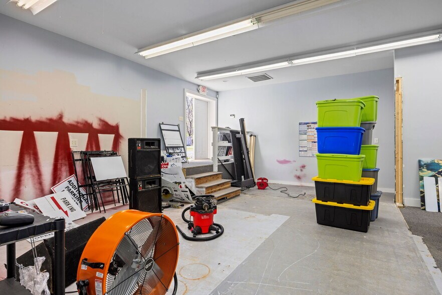 More Photos Of 2503 Jefferson Hwy, Waynesboro Freestanding For Lease