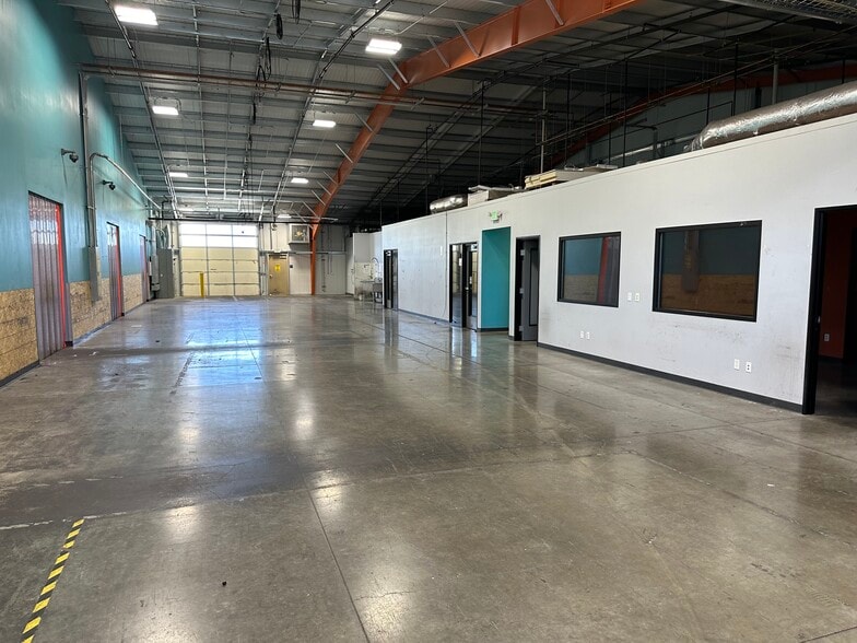 More Photos Of 487 Ryan Ave, Chico Industrial For Lease