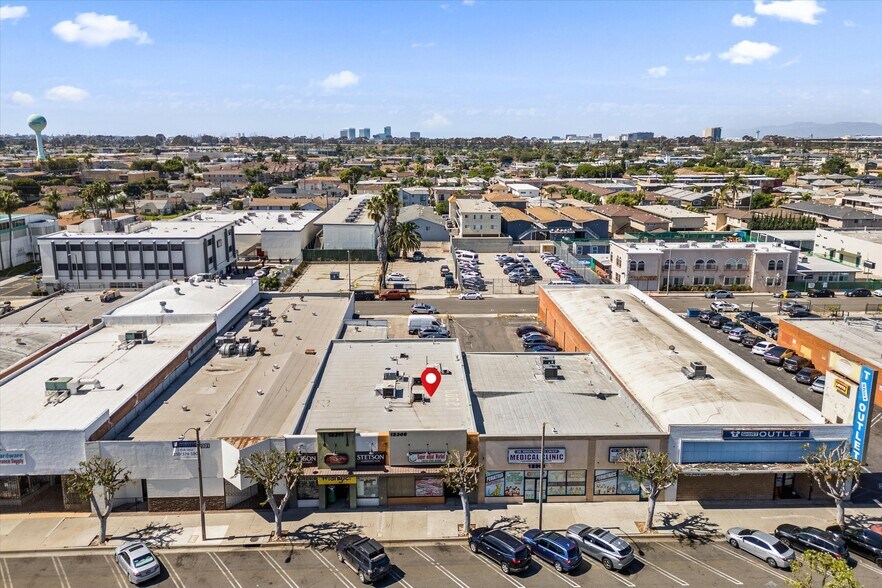 More Photos Of 12309-12311 Hawthorne Blvd, Hawthorne Storefront For Sale