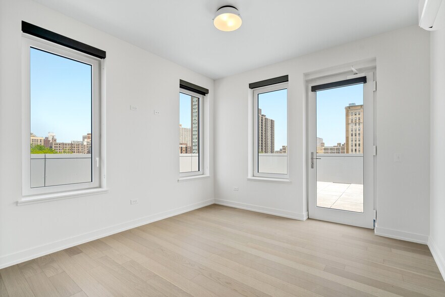 More Photos Of 4600 N Kenmore Ave, Chicago Apartments For Lease