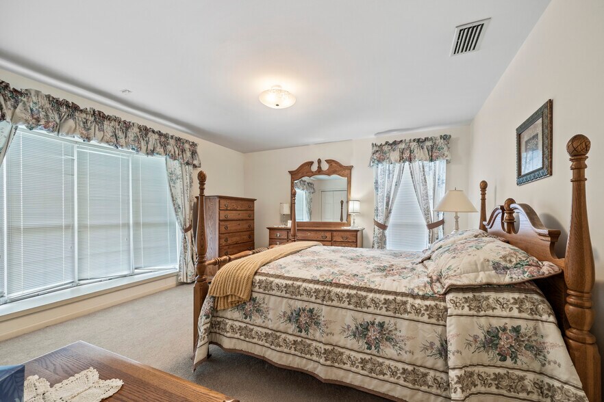 More Photos Of 1313 Irvin Ave SW, Live Oak Apartments For Sale