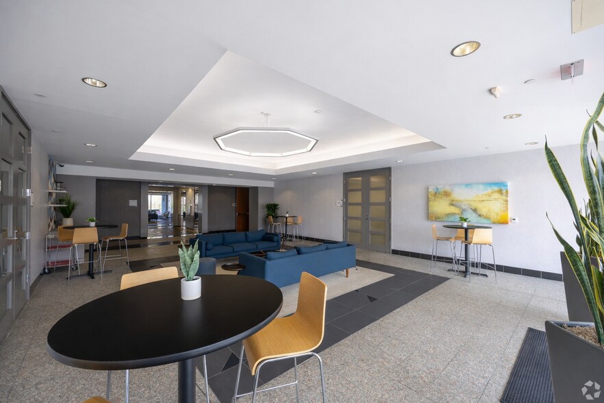 More Photos Of 4550 N Point Pky, Alpharetta Office For Lease