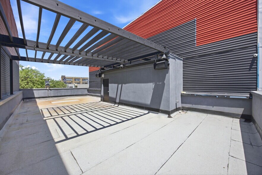 More Photos Of 1041 Flushing, Brooklyn Restaurant For Lease