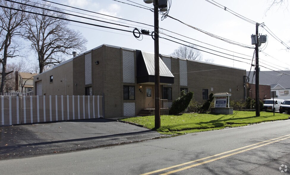 Primary Photo Of 801 Jerusalem Rd, Scotch Plains Warehouse For Sale