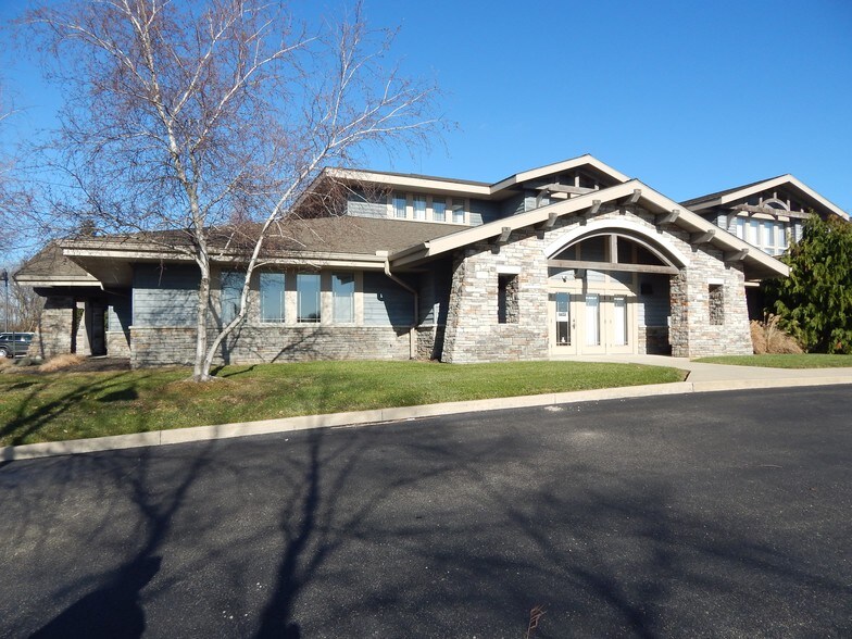 More Photos Of 10-24 Remick Blvd, Springboro Unknown For Sale