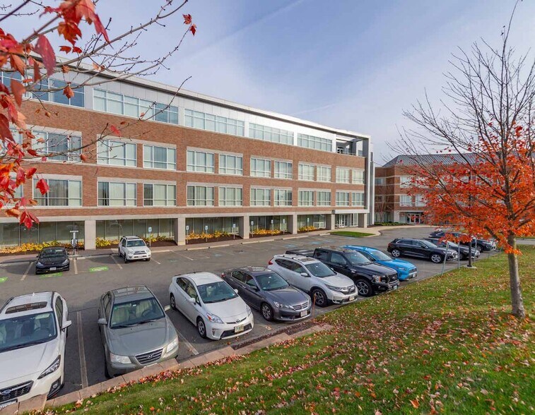 More Photos Of 314 Littleton Rd, Westford Office For Lease