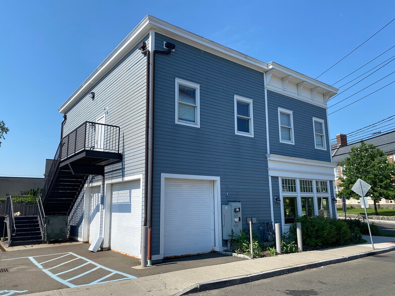More Photos Of 179 Hamilton Ave, Greenwich Storefront Retail Office For Sale