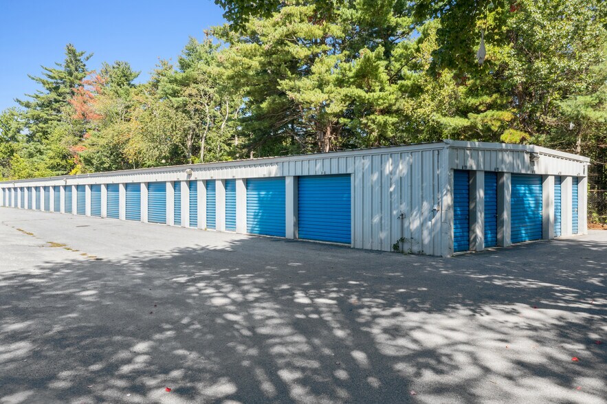 More Photos Of 108 Tri City Rd, Somersworth Self Storage For Sale
