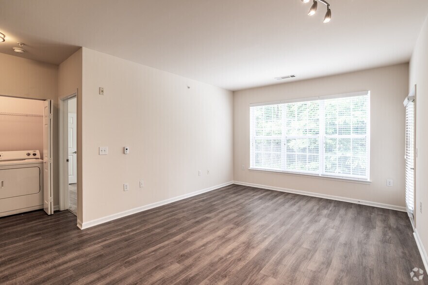 More Photos Of 1776 Patriots Ln, Norristown Apartments For Sale
