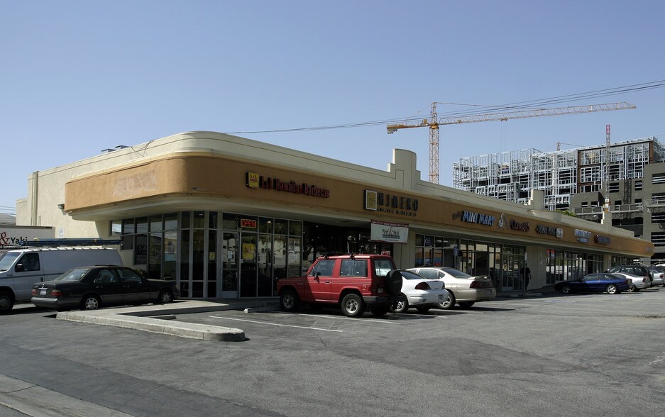 More Photos Of 319 S Arroyo Pky, Pasadena Unknown For Lease