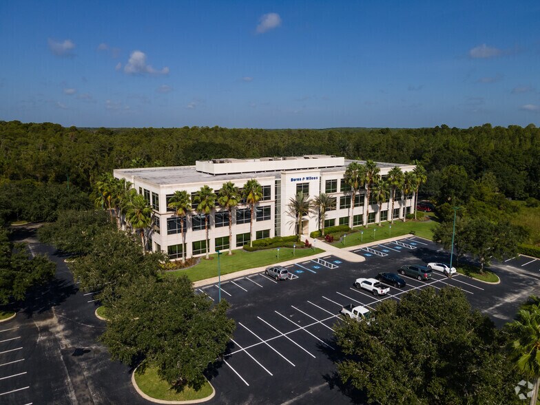 More Photos Of 18302 Highwoods Preserve Pky, Tampa Office For Lease