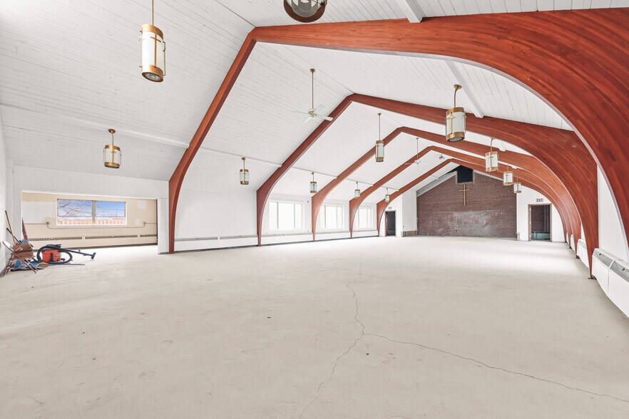 More Photos Of 7000 Ridge Rd, Parma Religious Facility For Sale