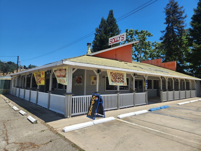 Primary Photo Of 7998 W Highway 12, Wallace Restaurant For Sale