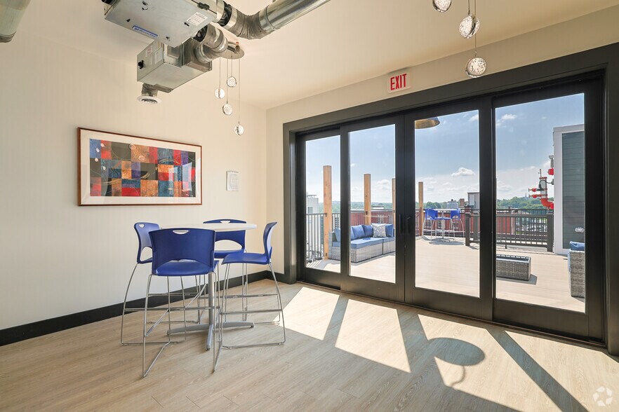 More Photos Of 86 Essex St, Haverhill Apartments For Lease