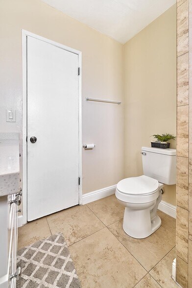 More Photos Of 1381 Burwood St, La Habra Apartments For Sale