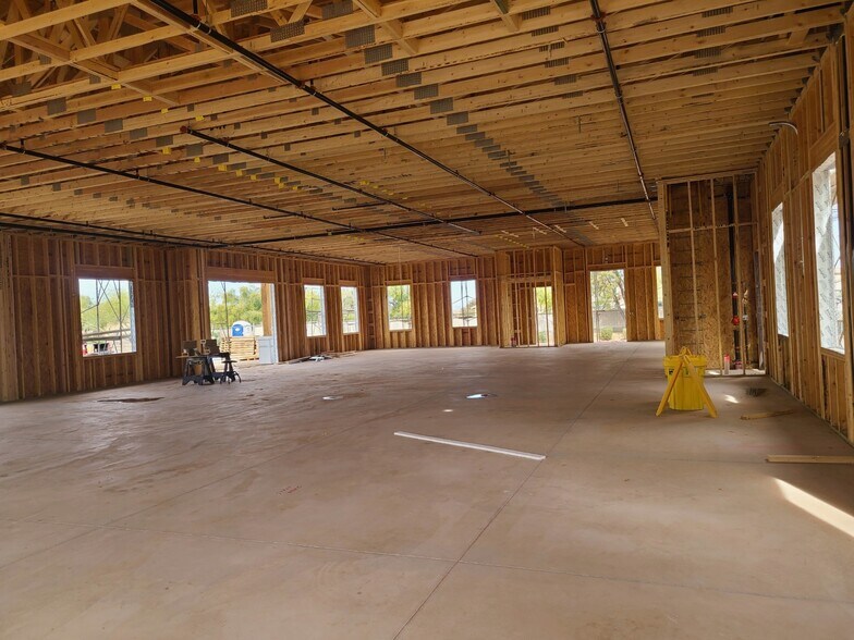 More Photos Of 41724 W Smith Enke Rd, Maricopa Medical For Lease