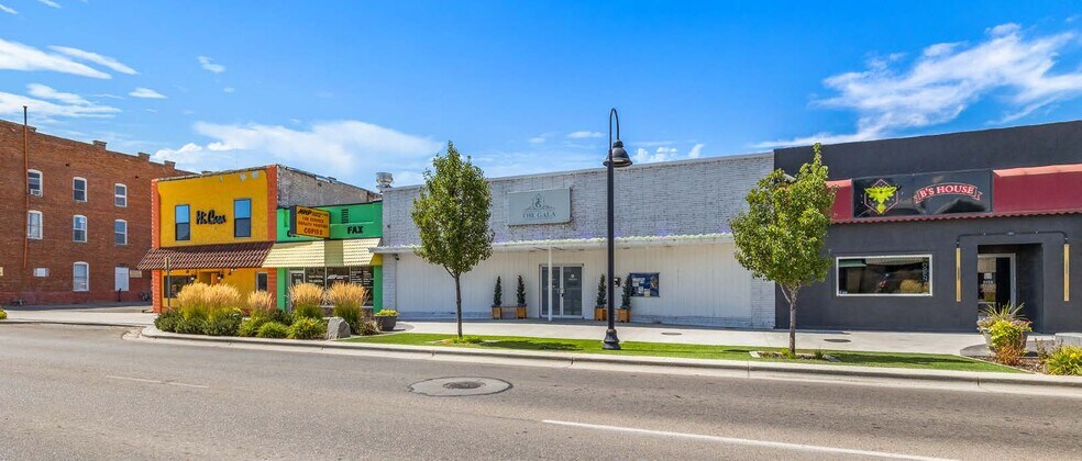 More Photos Of 165 N 2nd E, Mountain Home Storefront Retail Residential For Sale