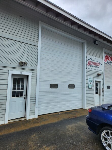 More Photos Of 329 Dover Rd, Chichester Service For Lease