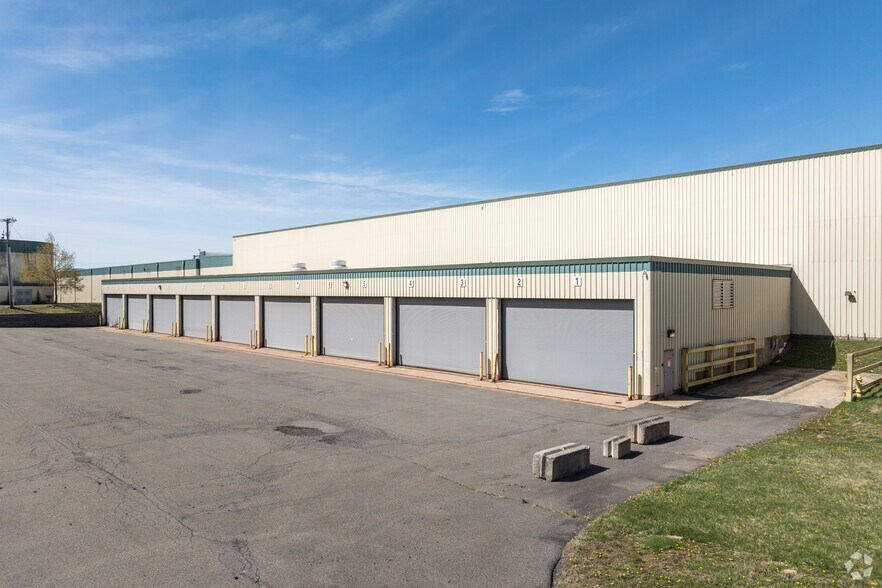 More Photos Of 1 Parker Way, Mount Pocono Distribution For Lease