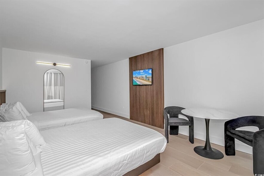 More Photos Of 2209 S Ocean Blvd, Myrtle Beach Hotel For Sale