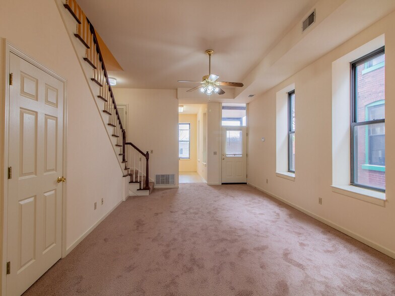 More Photos Of 2406 Menard St, Saint Louis Multifamily For Sale