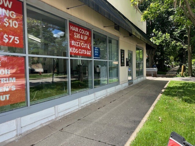 More Photos Of 275-279 Green Bay Rd, Wilmette Freestanding For Sale
