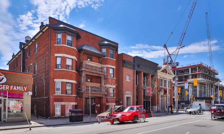 More Photos Of 1121 Bloor St W, Toronto Multifamily For Sale