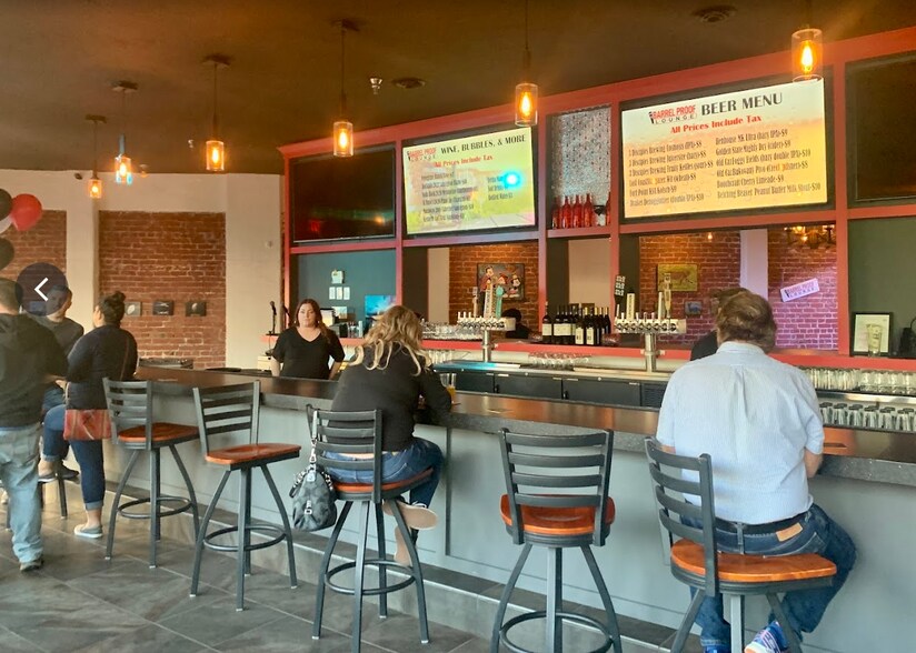 More Photos Of 501-505 Mendocino Ave, Santa Rosa Restaurant For Lease