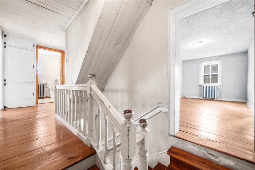 More Photos Of 1097 Blue Mountain Dr, Danielsville Land For Sale