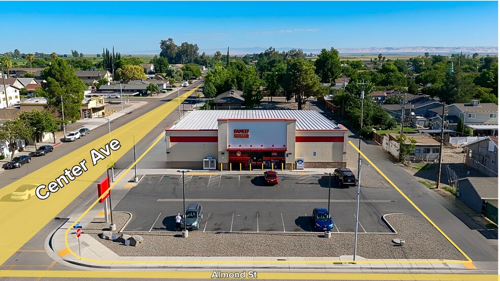 More Photos Of 1919 Almond St, Dos Palos Freestanding For Sale
