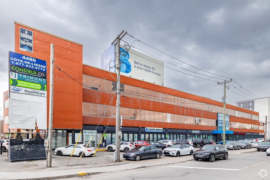 More Photos Of 4480 Ch de la Côte-de-Liesse, Mt Royal Office For Lease