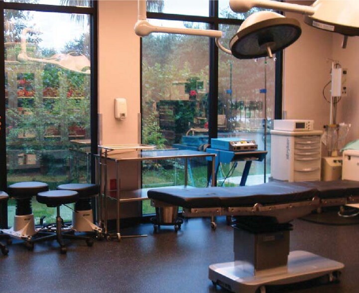 More Photos Of 2622 Marina Bay Dr, League City Medical For Lease