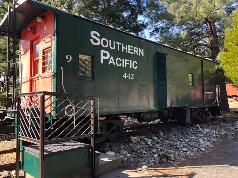 More Photos Of 100 Railroad Park Rd, Dunsmuir Hotel For Sale