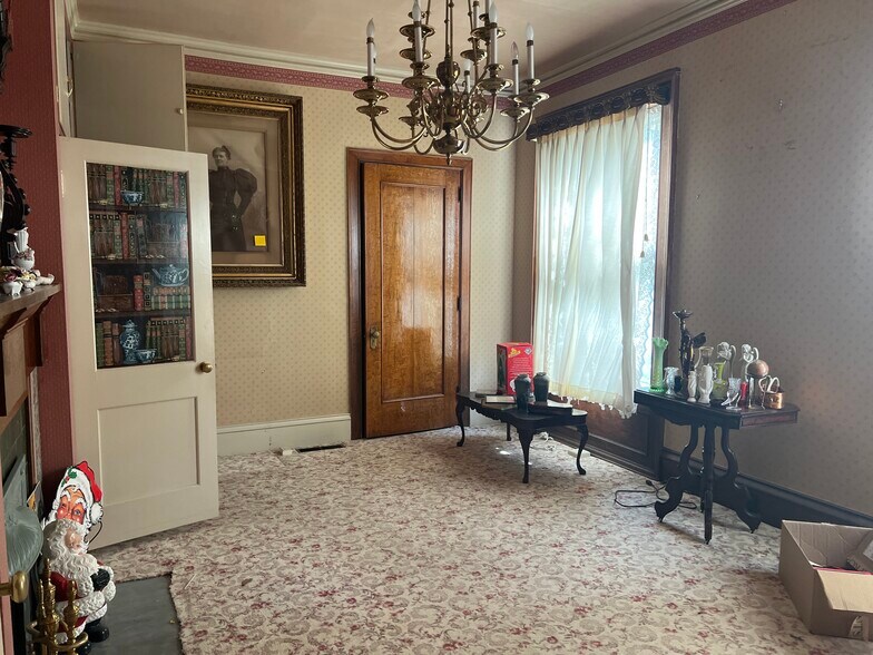 More Photos Of 364 E Church St, Marion Multifamily For Sale