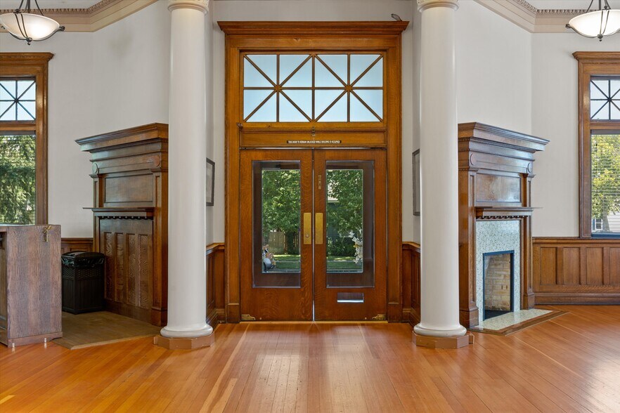 More Photos Of 909 Jefferson St, Red Bluff Specialty For Sale