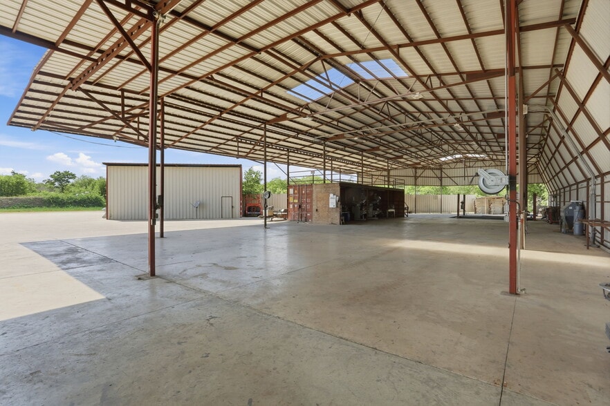 More Photos Of 2423 Walsh Rd, San Antonio Land For Sale
