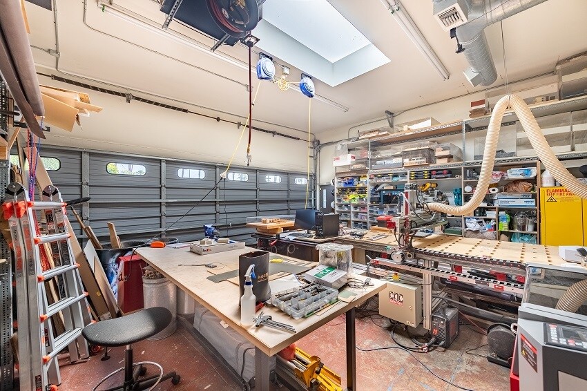 More Photos Of 10865 Washington Blvd, Culver City Loft Creative Space For Lease