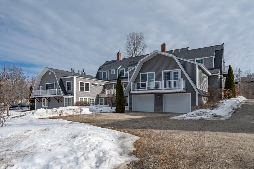 More Photos Of 26 N Main St, Mont Vernon Apartments For Sale