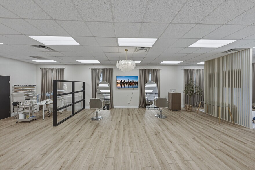 More Photos Of 1214 W Reynolds St, Plant City Office For Sale