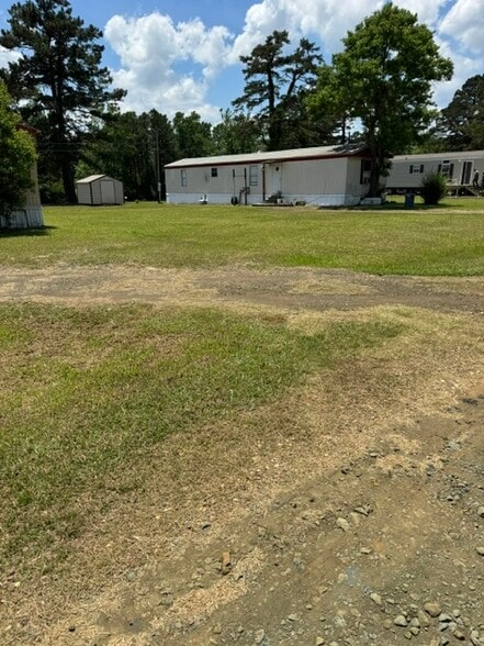 More Photos Of 456 Jeans TLPK, Hemphill Manufactured Housing Mobile Home Park For Sale