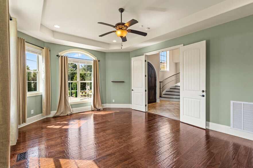 More Photos Of 220 Fincher Rd, Pauline Lodge Meeting Hall For Sale