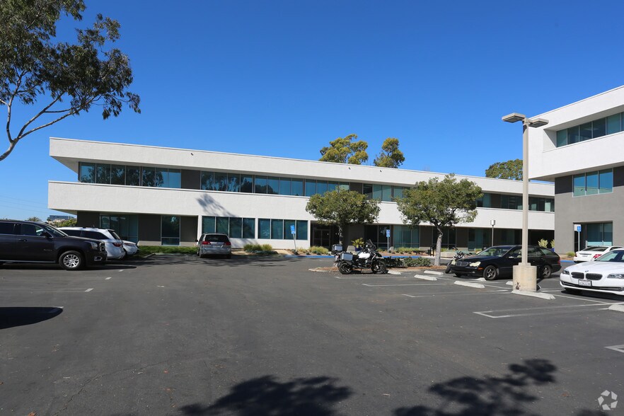 More Photos Of 19772 MacArthur Blvd, Irvine Unknown For Lease