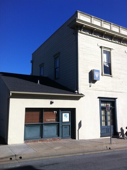 More Photos Of 486 Alvarado St, Monterey Storefront Retail Office For Lease