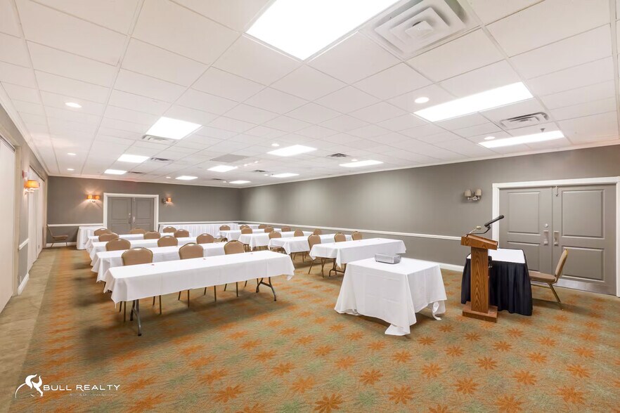 More Photos Of 2915 Highway 14, New Iberia Apartments For Sale