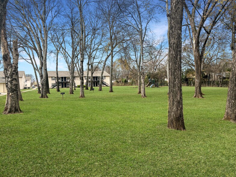 More Photos Of 2500 Montgomery Ln, Bossier City Apartments For Sale