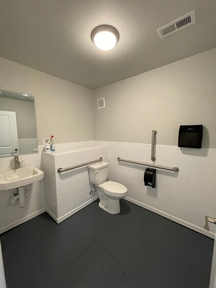 More Photos Of 201 Waters Pl, Culpeper Apartments For Lease