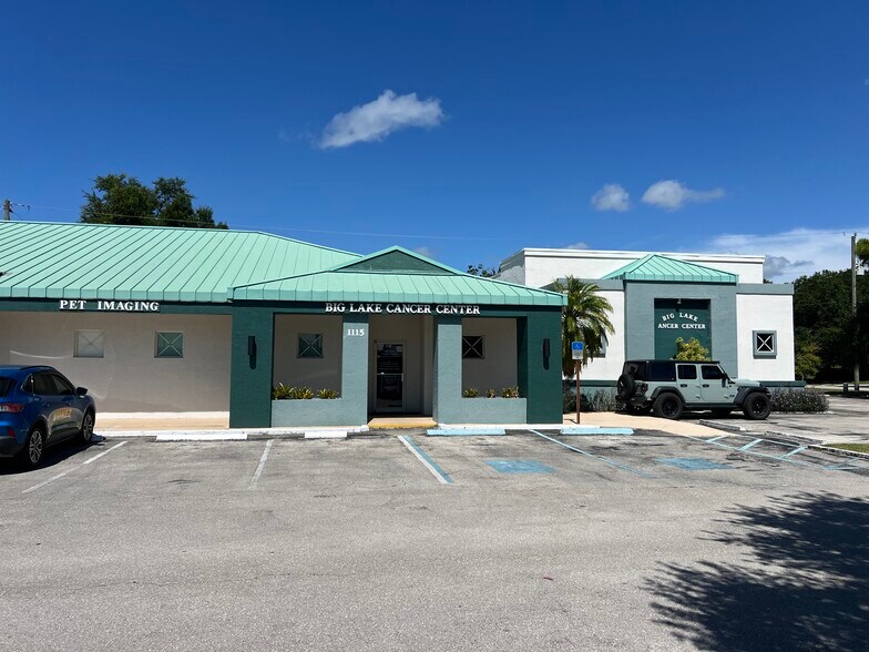 More Photos Of 1101-1115 N Parrott Ave, Okeechobee Medical For Lease