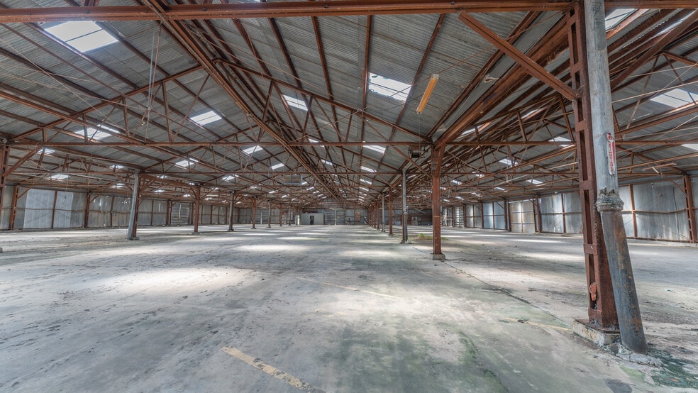 More Photos Of 134 Castleberry st, Pelham Warehouse For Sale
