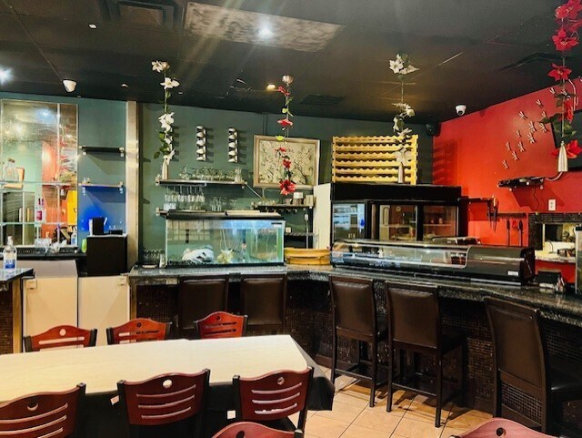 More Photos Of 9304-9324 US Hwy 19 N, Port Richey Unknown For Lease