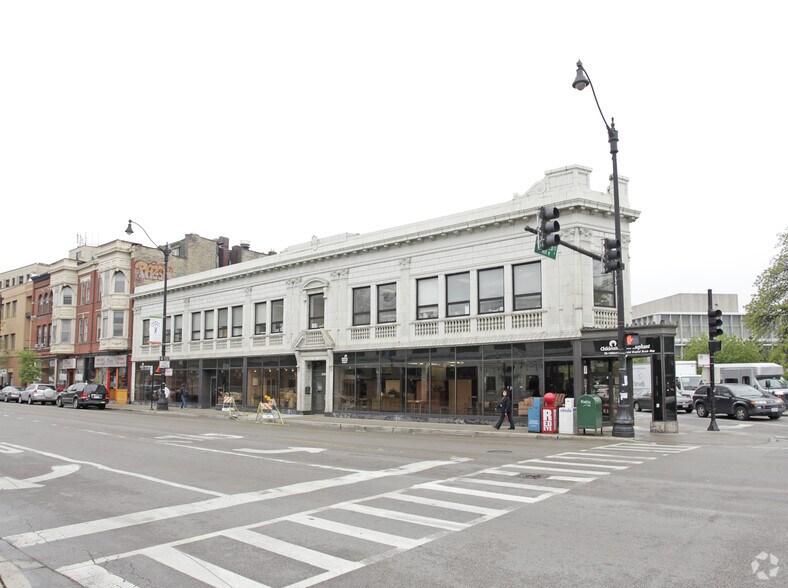 More Photos Of 2376-2380 N Lincoln Ave, Chicago Unknown For Lease